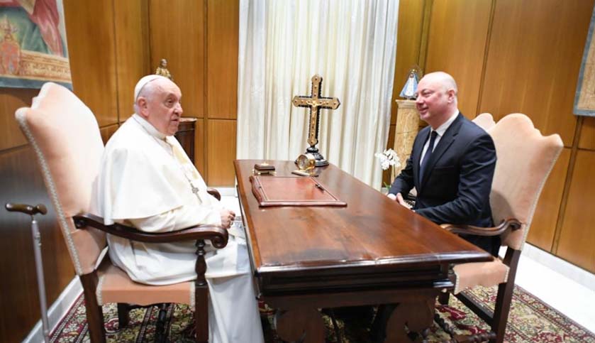 Папа Франциск - Поздравявам ви за това, че, въпреки че сте толкова различни, сте заедно в името на вашата страна България 3