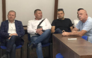 Радослав Тасков и членовете на Комисия по развитие на селските райони, земеделие и горско стопанство се срещнаха със селските кметове