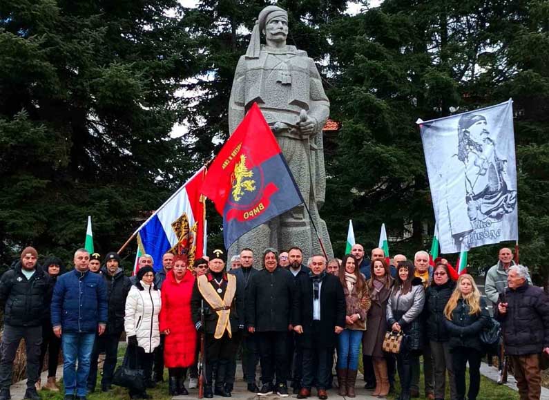 Ангел Джамбазки Отбелязахме 146 години от освобождението на Кюстендил пред паметника на Ильо Войвода